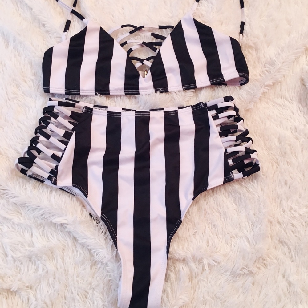 Bathing suit